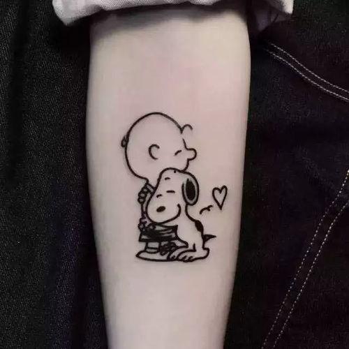 纹身的网红吃瓜图片,揭秘娱乐圈幕后真相  第3张