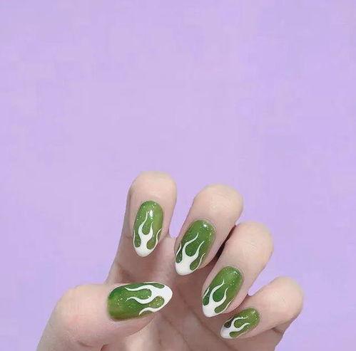 娱乐吃瓜酱美甲视频下载,跟随娱乐吃瓜酱，解锁时尚指尖艺术  第2张